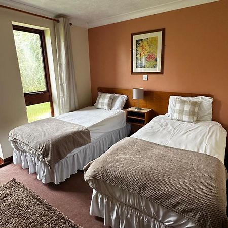 Farmhouse Inn Thaxted Екстер'єр фото