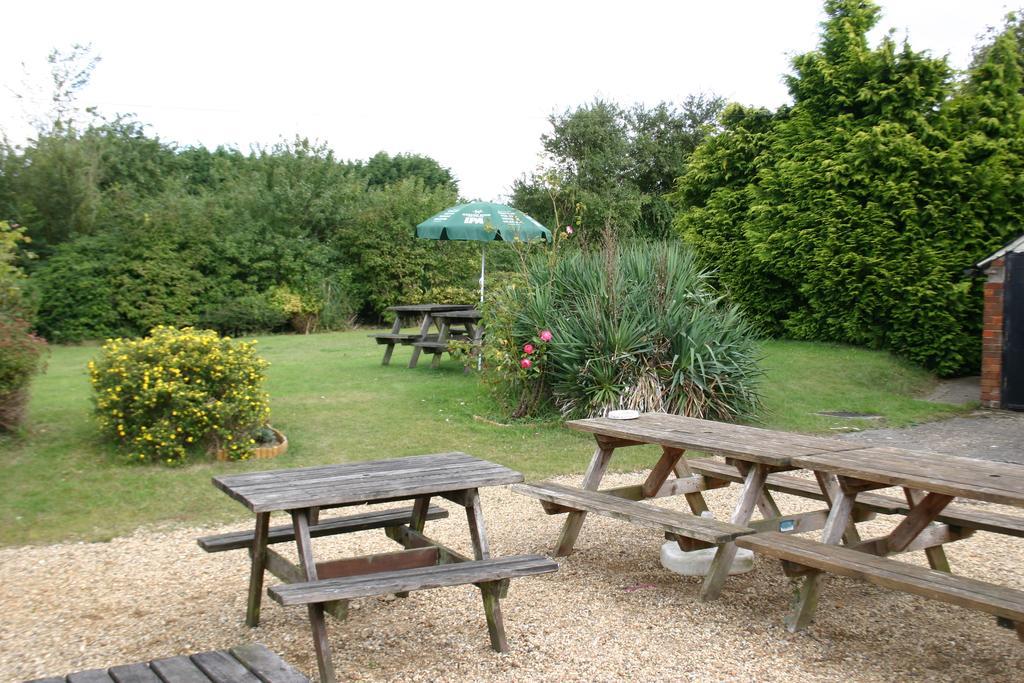 Farmhouse Inn Thaxted Екстер'єр фото