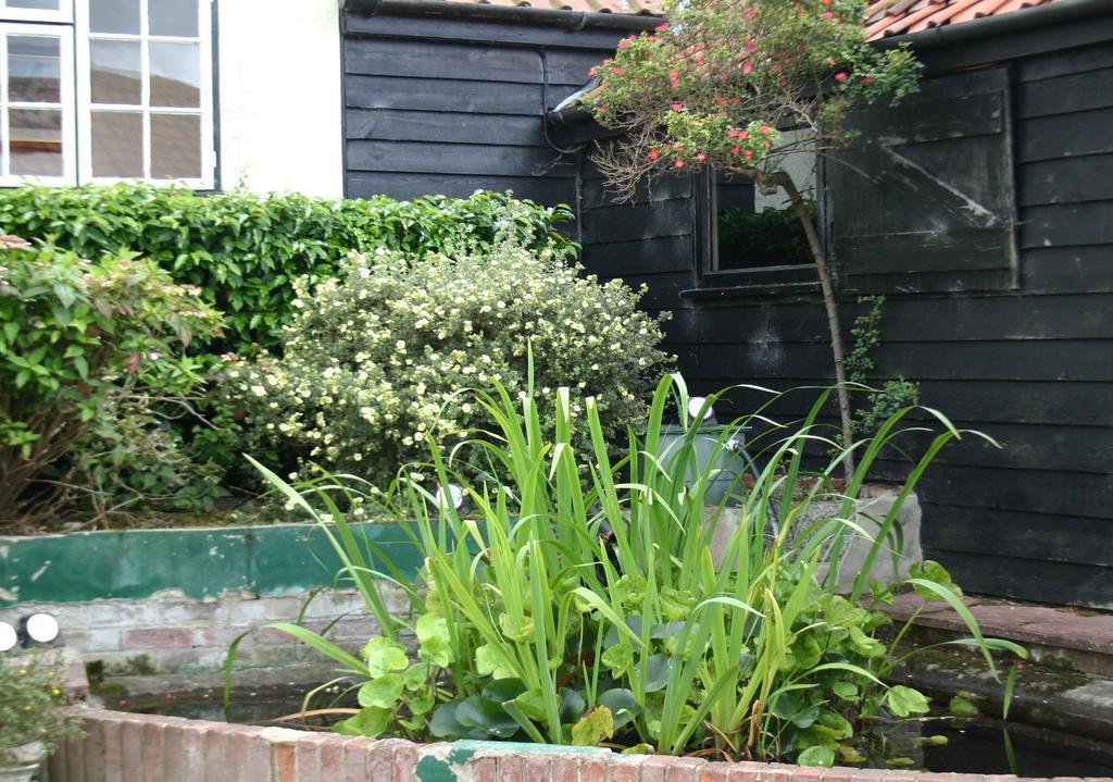 Farmhouse Inn Thaxted Екстер'єр фото