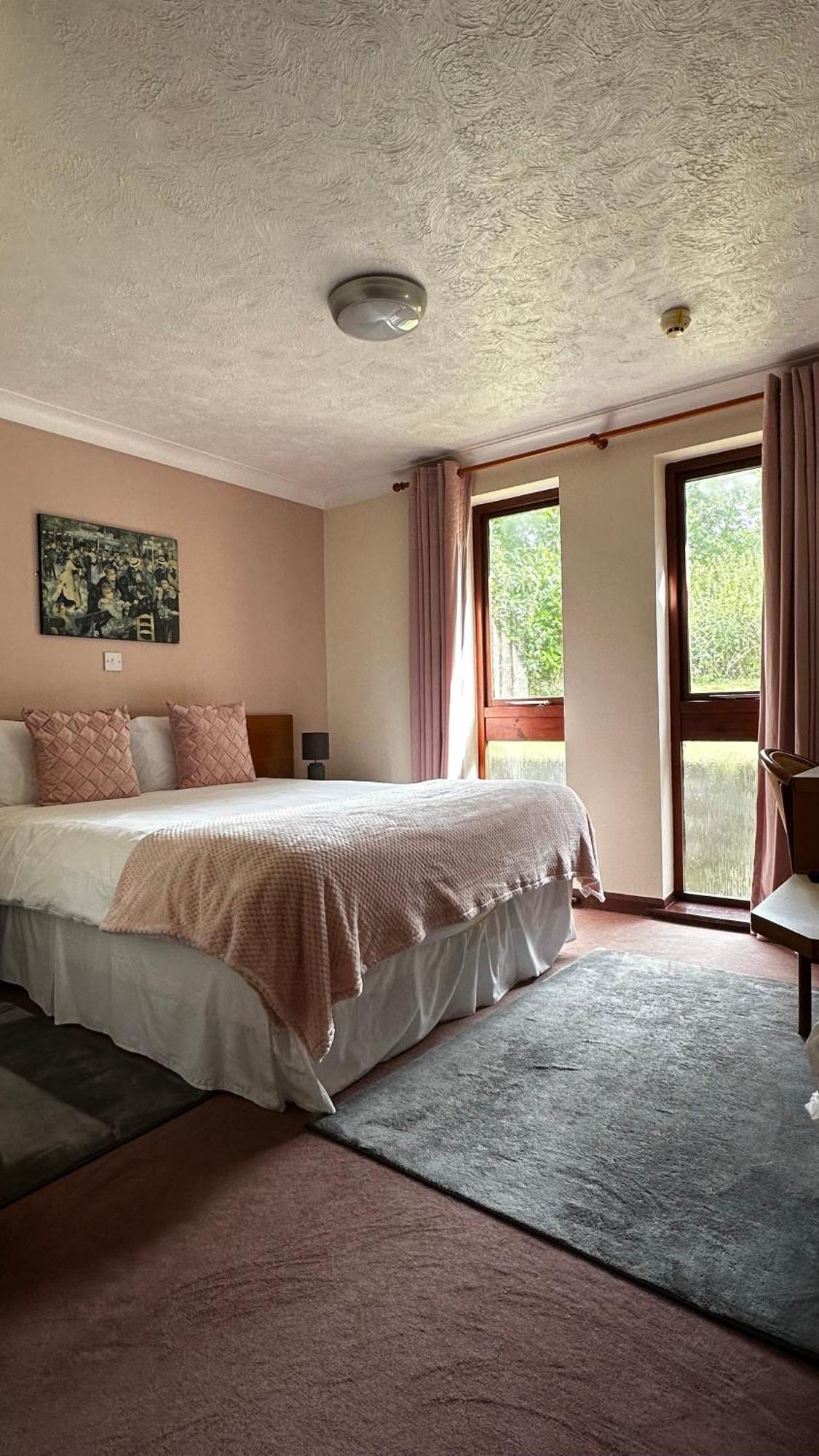 Farmhouse Inn Thaxted Екстер'єр фото